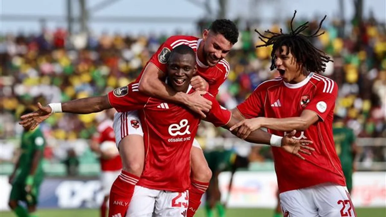 صدام عربي مرتقب.. موعد مباراة الأهلي والجيش الملكي والقنوات الناقلة بالبطولة الإفريقية